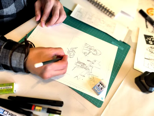 Guest inking manga with a real G-pen